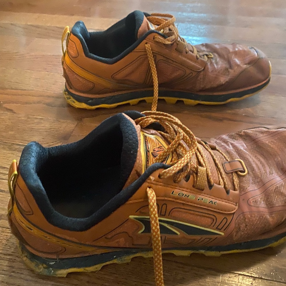 Altra Lone Peak men 11